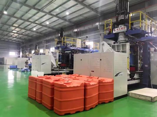 2000L 5layers Water Tank Extrusion Blow Moulding Machine 1800mm Mold Platen Size 380kg/h Output